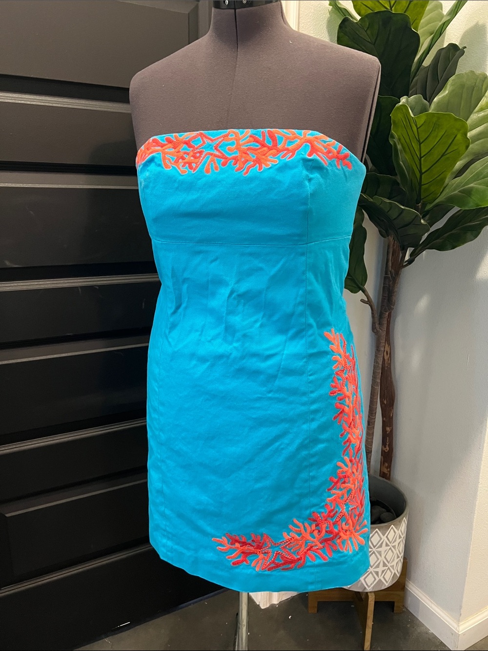 Lilly Pulitzer Strapless Turquoise Dress with Coral Embroidery size 12